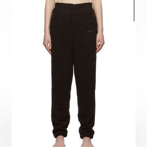 NWT Skims Cozy Knit Joggers Onyx Size S/M